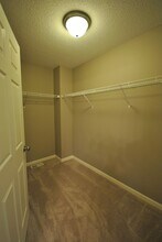 4671 Mosey Ln in Buffalo, NY - Building Photo - Building Photo