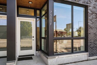 7500 15th Ave NW in Seattle, WA - Building Photo - Building Photo