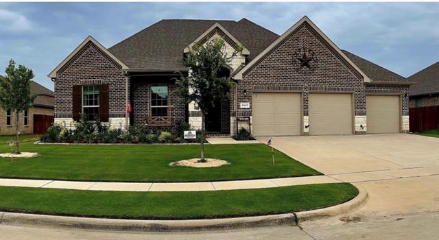 property at 3447 Hidden Holw Dr