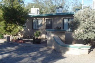 3439-3447 E Flower St in Tucson, AZ - Building Photo - Building Photo