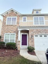 5656 Tipperlinn Way in Charlotte, NC - Building Photo
