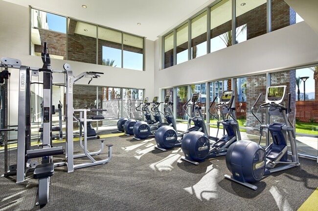 Ascent in San Jose, CA - Foto de edificio - Building Photo