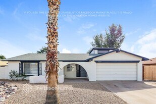 3827 W Helena Dr in Glendale, AZ - Building Photo