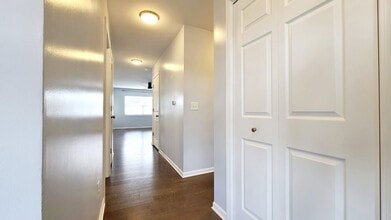 1533 Tall Grass Prairie Dr in Mishawaka, IN - Building Photo - Building Photo