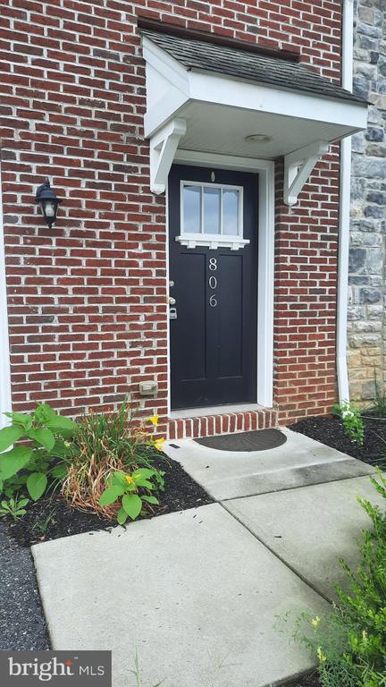 806 Admiral's Quay Dr in Mechanicsburg, PA - Building Photo - Building Photo