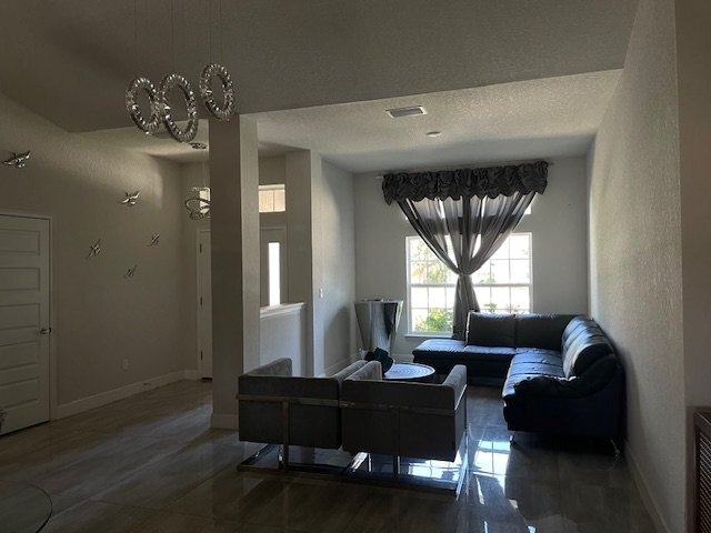 property at 1848 W Mesa Verde Dr
