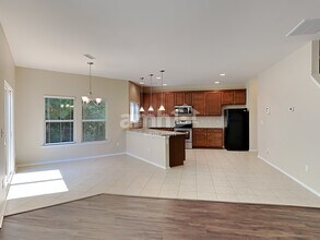 253 Averasboro Dr in Clayton, NC - Foto de edificio - Building Photo