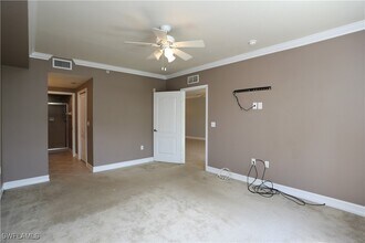 7811 Regal Heron Cir in Naples, FL - Building Photo - Building Photo