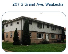 207 S Grand Ave in Waukesha, WI - Foto de edificio - Building Photo