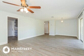 40 Fairway Cir in New Smyrna Beach, FL - Building Photo - Building Photo