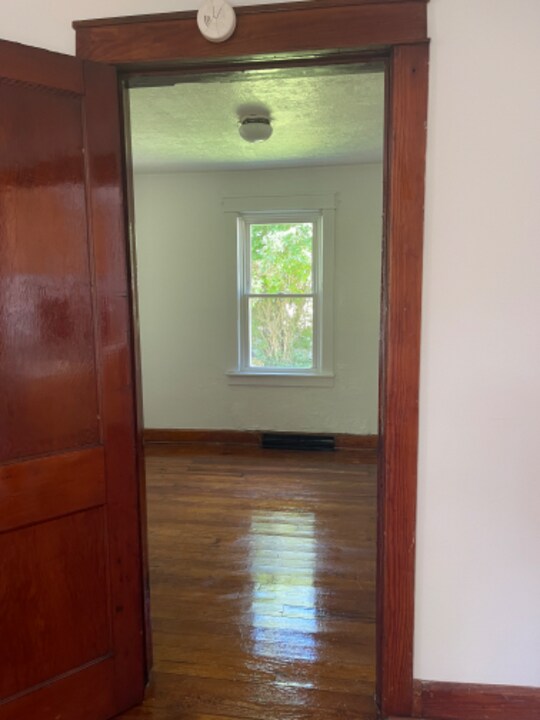 430 N Roosevelt St in Bloomington, IN - Building Photo