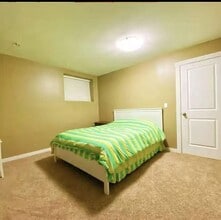 15447-1537A 37a Ave in Surrey, BC - Building Photo - Building Photo