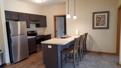 East Point Village Apartments in Morris, MN - Building Photo - Building Photo