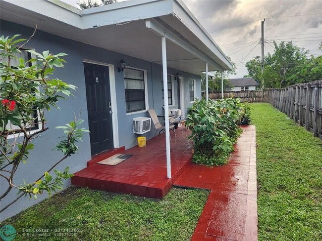 1621 NW 7th Terrace in Fort Lauderdale, FL - Building Photo - Building Photo