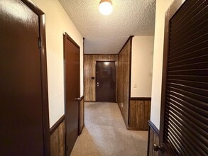 1000 Pineview Dr in Valdosta, GA - Building Photo - Building Photo