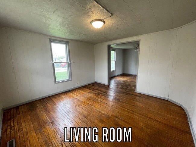 501 Ave B in Danville, IL - Building Photo - Building Photo