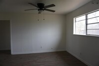 1001 W Beverly Loop photo'