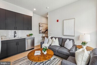 6910 Ridge Ave, Unit 116 in Philadelphia, PA - Building Photo - Building Photo