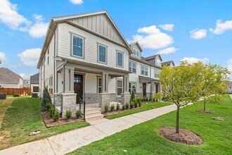 8936 Magnet Dr in Frisco, TX - Building Photo - Building Photo