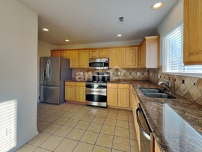 9745 W Rustica Dr in Boise, ID - Building Photo - Building Photo