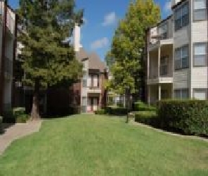 Waterchase Apartments in Dallas, TX - Building Photo - Building Photo