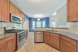 2173 Jockey Hollow Dr NW, Unit 1B in Kennesaw, GA - Building Photo - Building Photo