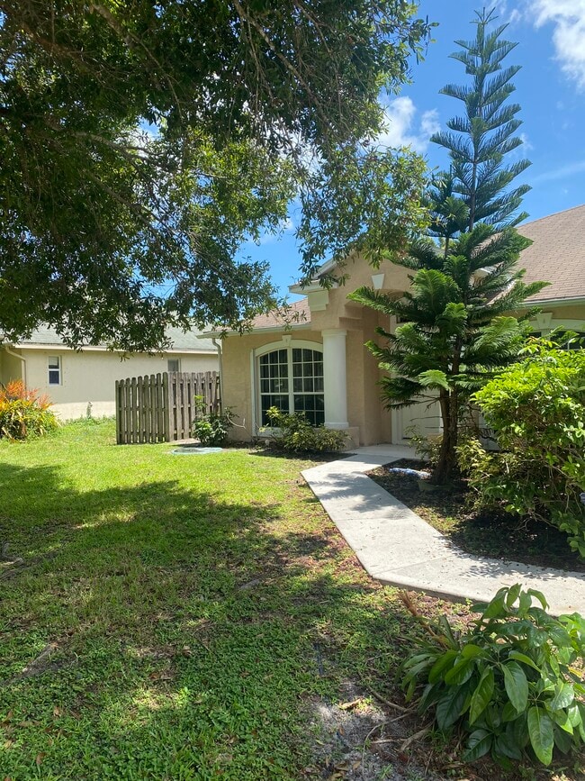 property at 781 NW Grenada St
