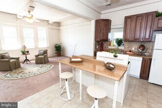 91 E Main St-Unit -A in Mount Joy, PA - Building Photo - Building Photo