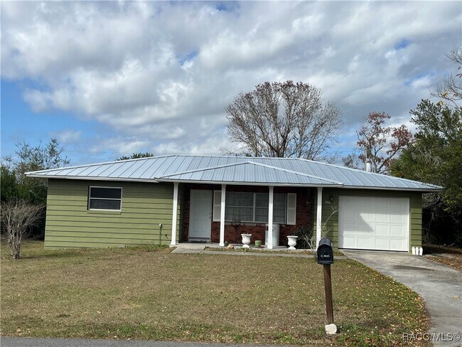 302 S Jackson St in Beverly Hills, FL - Building Photo - Building Photo