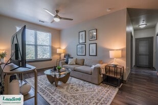 1415 N Main Ave in San Antonio, TX - Building Photo