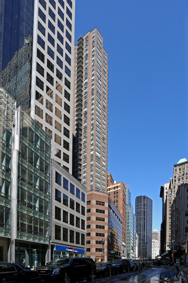 Symphony House in New York, NY - Building Photo - Building Photo