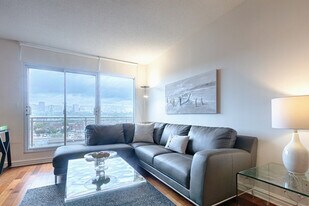 2757 Rue Saint-Patrick in Montréal, QC - Building Photo