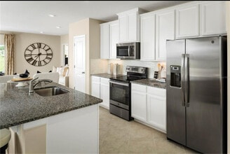 4636 Spire Run in Lakewood Ranch, FL - Building Photo - Building Photo