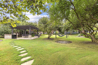 MAA Lowes Farm in Mansfield, TX - Foto de edificio - Building Photo