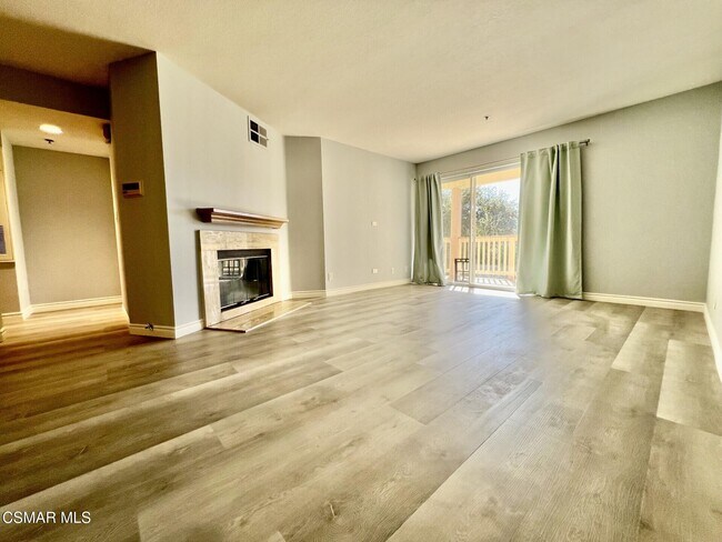 5744 Oak Bend Ln in Oak Park, CA - Building Photo - Building Photo