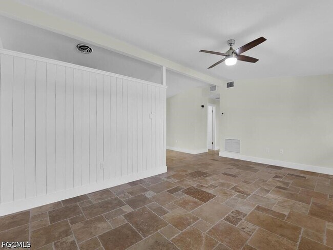 2224 Aldridge Ave