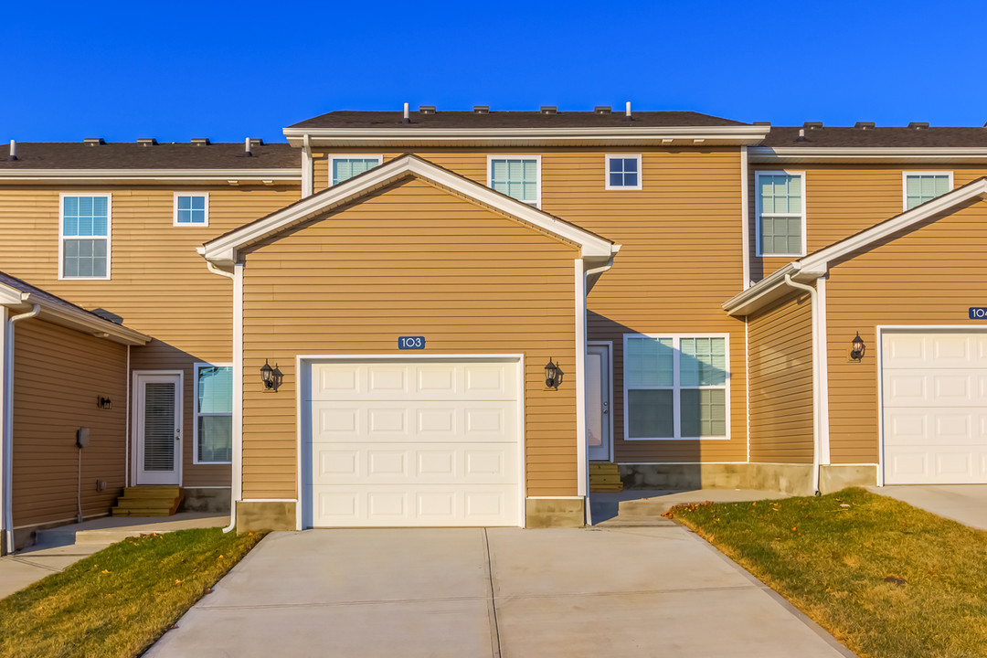 The Townhomes at Glasford Square in Lexington, KY - Building Photo