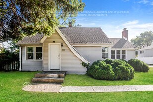 5759 W 82nd Pl in Burbank, IL - Building Photo