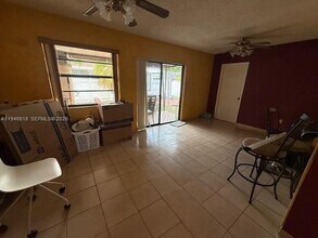 42 NW 108th Ct in Miami, FL - Building Photo - Building Photo
