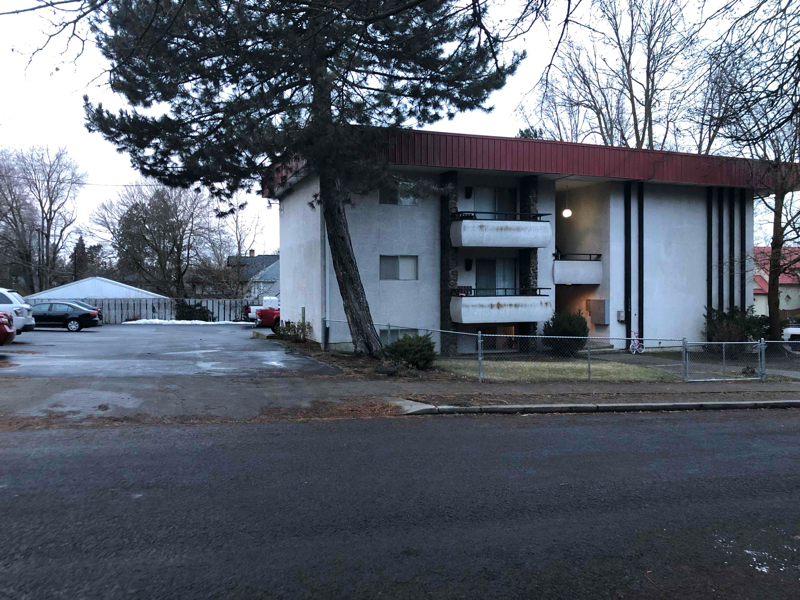 1104 S Jefferson St in Spokane, WA - Building Photo