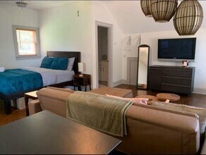 2284 Cottage Grove Ave SE in Atlanta, GA - Building Photo - Building Photo