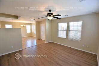 2611 E Bart St in Gilbert, AZ - Building Photo - Building Photo