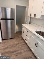 1090 Cameron Rd in Baltimore, MD - Building Photo