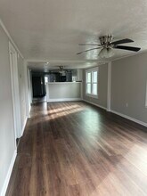 617 Cassville Rd SE in Cartersville, GA - Foto de edificio - Building Photo