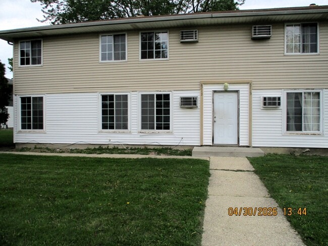 8713 S Keeler Ave in Hometown, IL - Building Photo - Building Photo