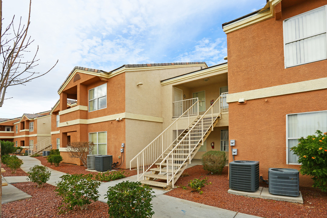 Pecos Creek Blue in Las Vegas, NV - Foto de edificio