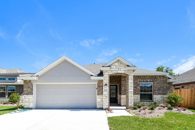 property at 3037 Newcastle Crst Ln