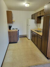 714 Powell St, Unit 5 in La crosse, WI - Building Photo - Building Photo