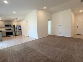 225 Dogfish Ln in Poinciana, FL - Building Photo - Building Photo