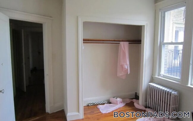1638 Commonwealth Avenue in Boston, MA - Building Photo - Building Photo